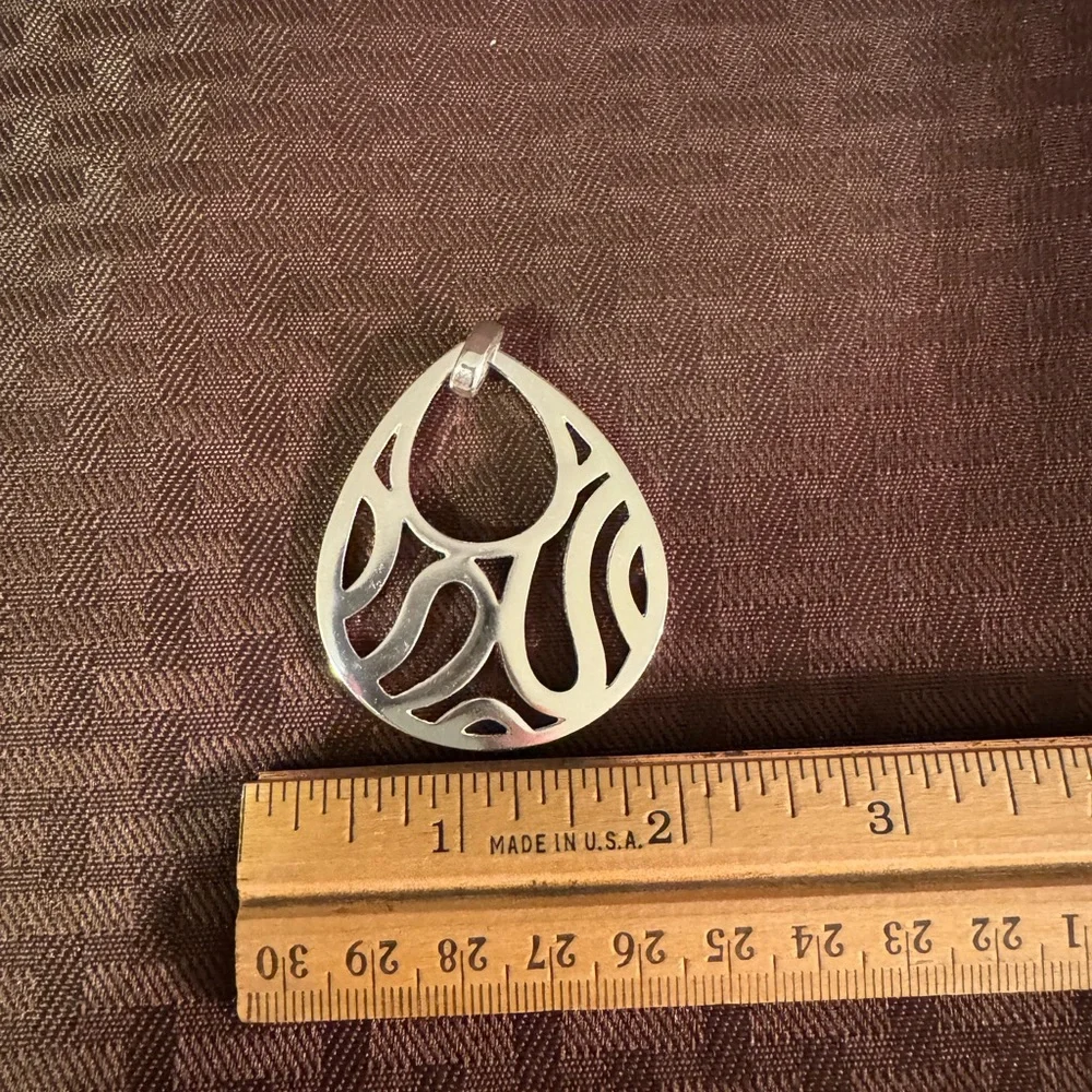 Unbranded Earrings and Pendant. Purchased at JC Penney years ago. Pre-Owned. EC - Picture 3 of 3